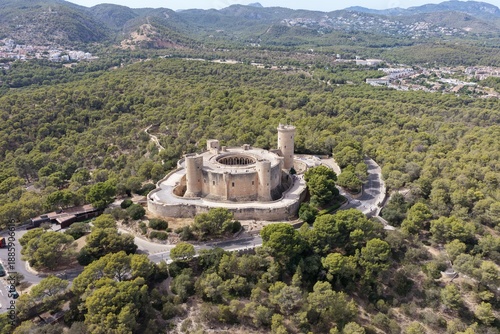 Burg von Bellver aus der Luft