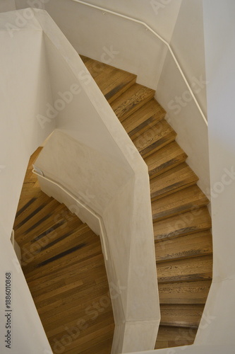 Wallpaper Mural Escada Helicoidal de madeira Torontodigital.ca