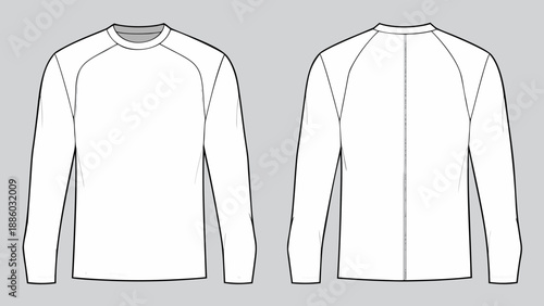 Long sleeve shirt with raglan sleeves and crew neck