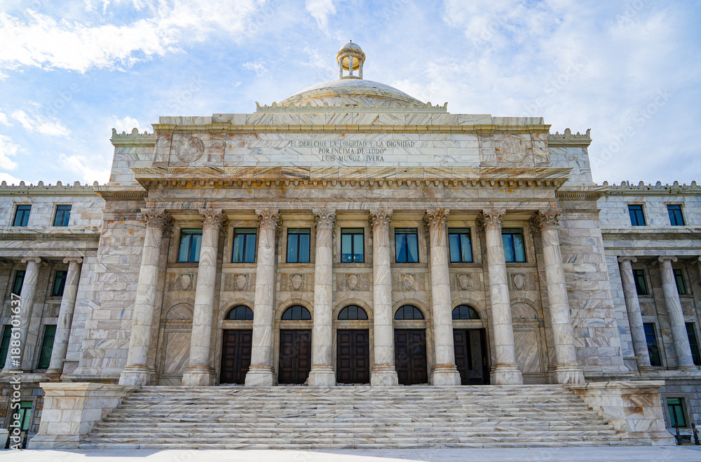 Fototapeta premium The grand neoclassical marble facade of the Capitol of Puerto Rico in San Juan