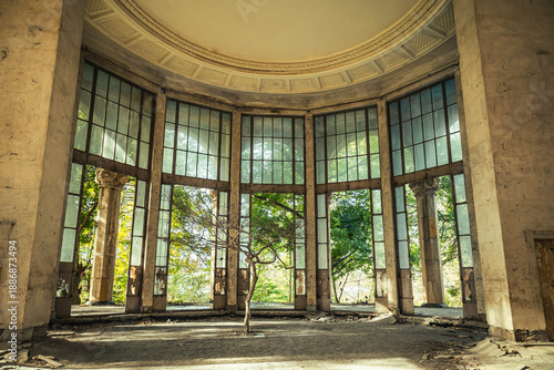 Принти на полотні Abandoned rotunda of the Metallurg Sanatorium in Tskaltubo, Georgia