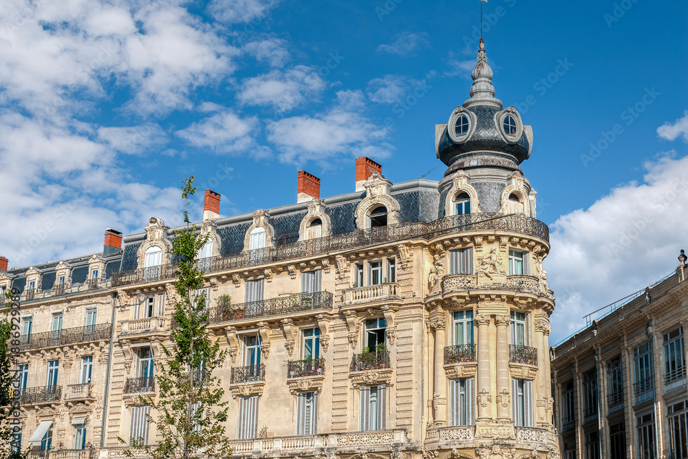Obraz premium Montpellier is a city in southern France, 10 km inland from the Mediterranean coast.