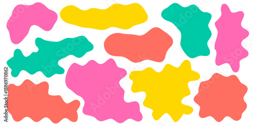  Hand-drawn organic frame with wavy edges and irregular borders. Wavy rectangle frame  for  text layouts and abstract graphic designs with flowing shapes