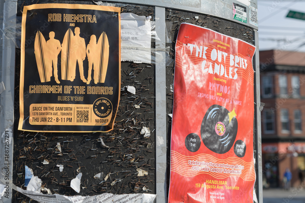 Obraz premium paper street promotional posters in Toronto