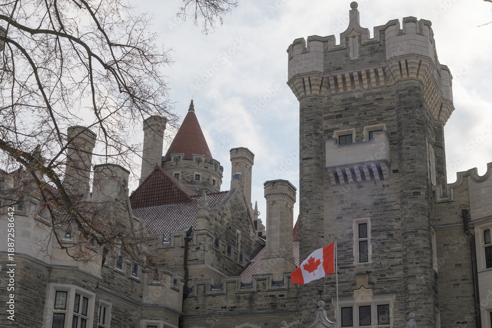 Fototapeta premium front exterior of Casa Loma, a Gothic Revival mansion in Toronto, designed by E.J. Lennox for Sir Henry Pellatt, built 1911–1914 as an opulent private residence; located at 1 Austin Terrace