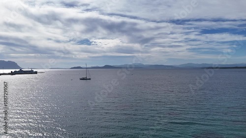 survol de golfo Aranci près d'Olbia en Sardaigne	
