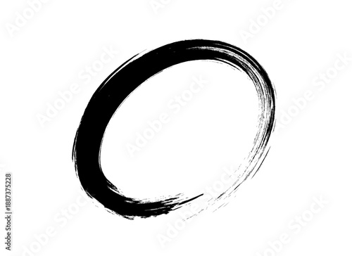 黒い墨で描いた丸印のイラスト素材