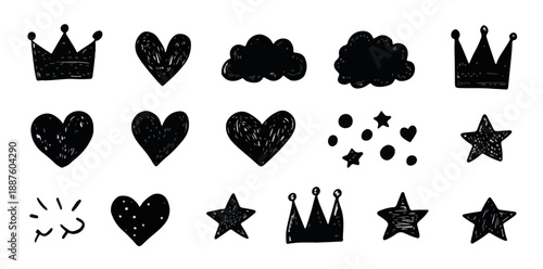 Set di icone disegnate a mano in stile schizzo nero: cuori, corone, nuvole e stelle su sfondo trasparente.