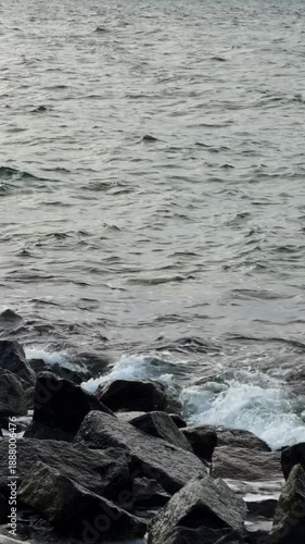 Wallpaper Mural stones in water Torontodigital.ca