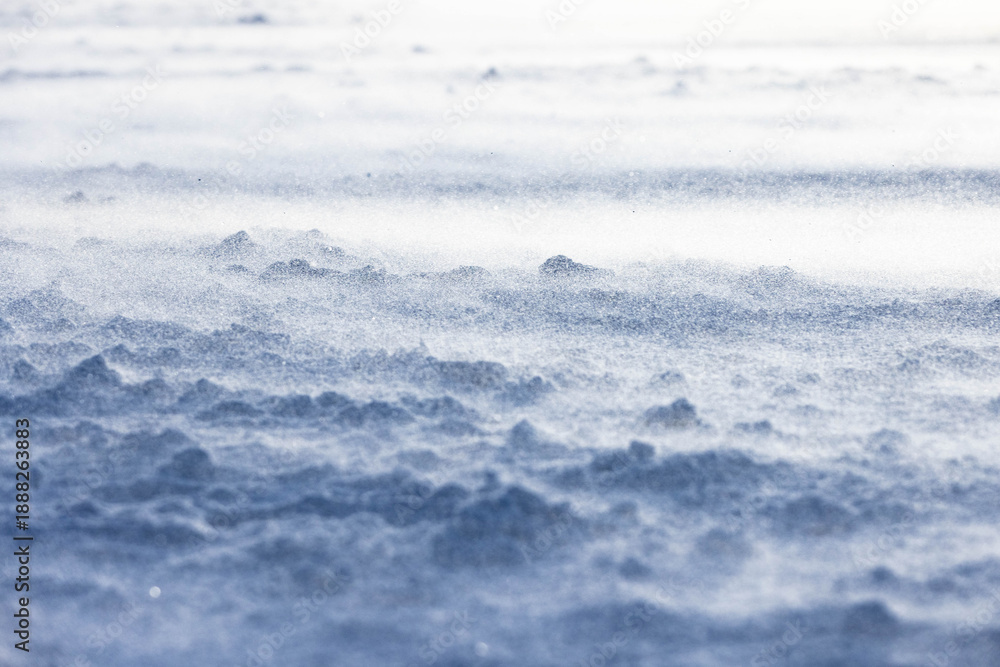 Obraz premium Details von Schnee bei starkem Wind