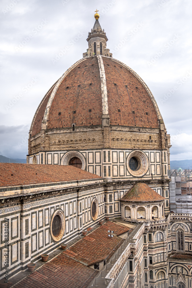 Fototapeta premium The exterior of the Florence Cathedral in Italy