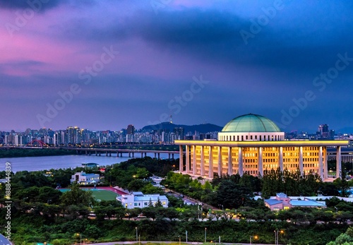 Wallpaper Mural view of Seoul city at night, South Korea. Torontodigital.ca