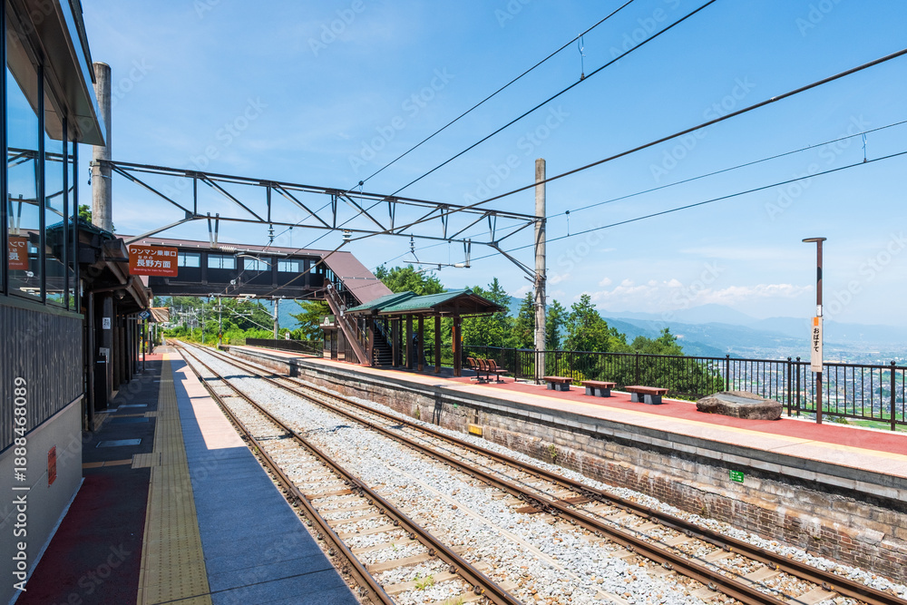 Fototapeta premium 姨捨駅 プラットホーム