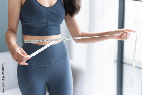 Tableau sur toile Asian healthy woman dieting Weight loss