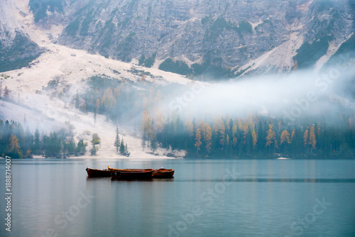 Billede på lærred The specular landscape of lake Braies dolomite in Italy