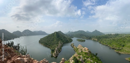 Photography Bahubali Hills Udaipur: Sunrise Viewpoint, Aravalli Mountains, Scenic Lake Picho