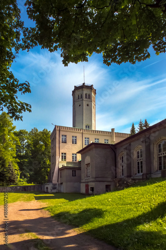Palace in Myslakowice