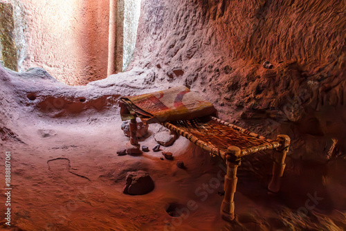 Schilderij op canvas Traditional Bed in a Rock-Hewn Hermit Cell in Lalibela Ethiopia
