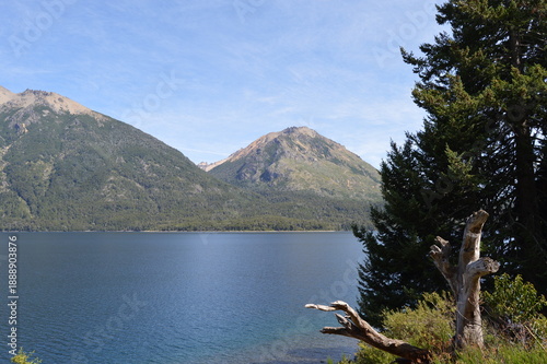 Lago Guglielmo, Rio Negro, Sur Argentina