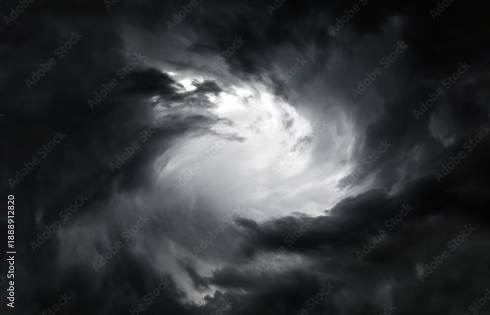 Obraz premium Blurred Swirl in the Clouds