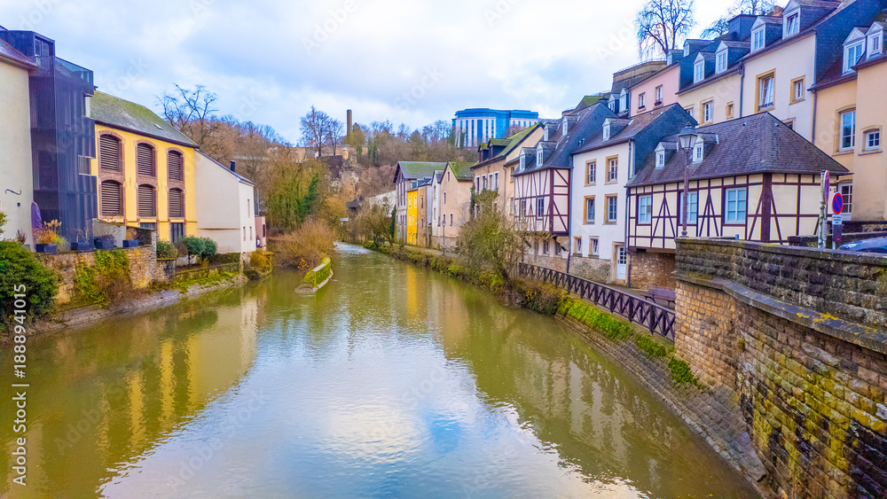 Fototapeta premium Alzette River in Luxembourg as seen from the bridge 
