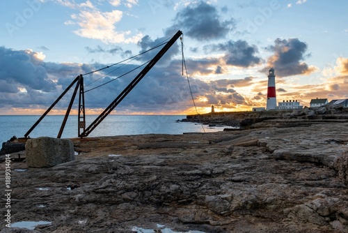 Canvastavla Photo of the sun setting at Portland Bill lighthouse in Dorset