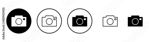 Camera icon vector. photo camera sign and symbol. photography icon.