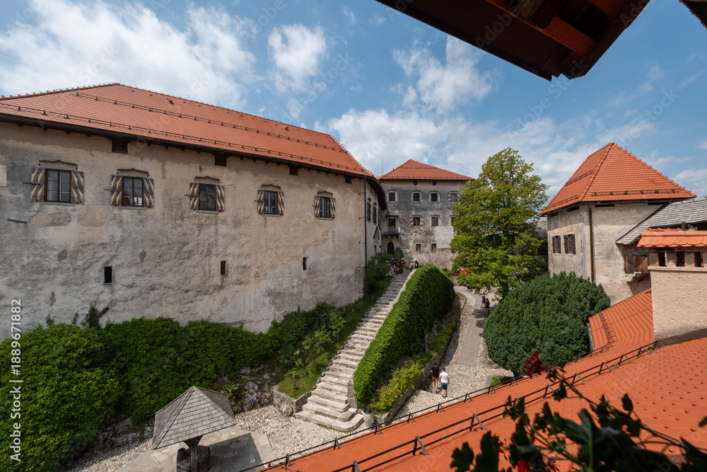 Foto Bled castle in summer in Slovenia