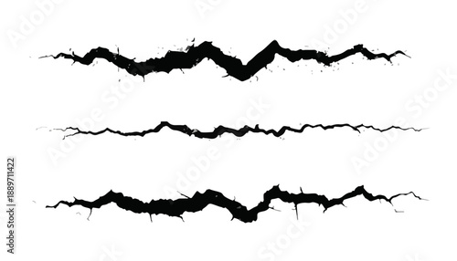 Trzy czarne pęknięcia na białym tle, izolowane, tekstura pęknięć, element graficzny