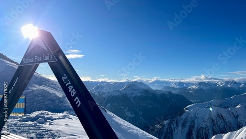 Winter 2026 Schifahren Tirol Berge Piste