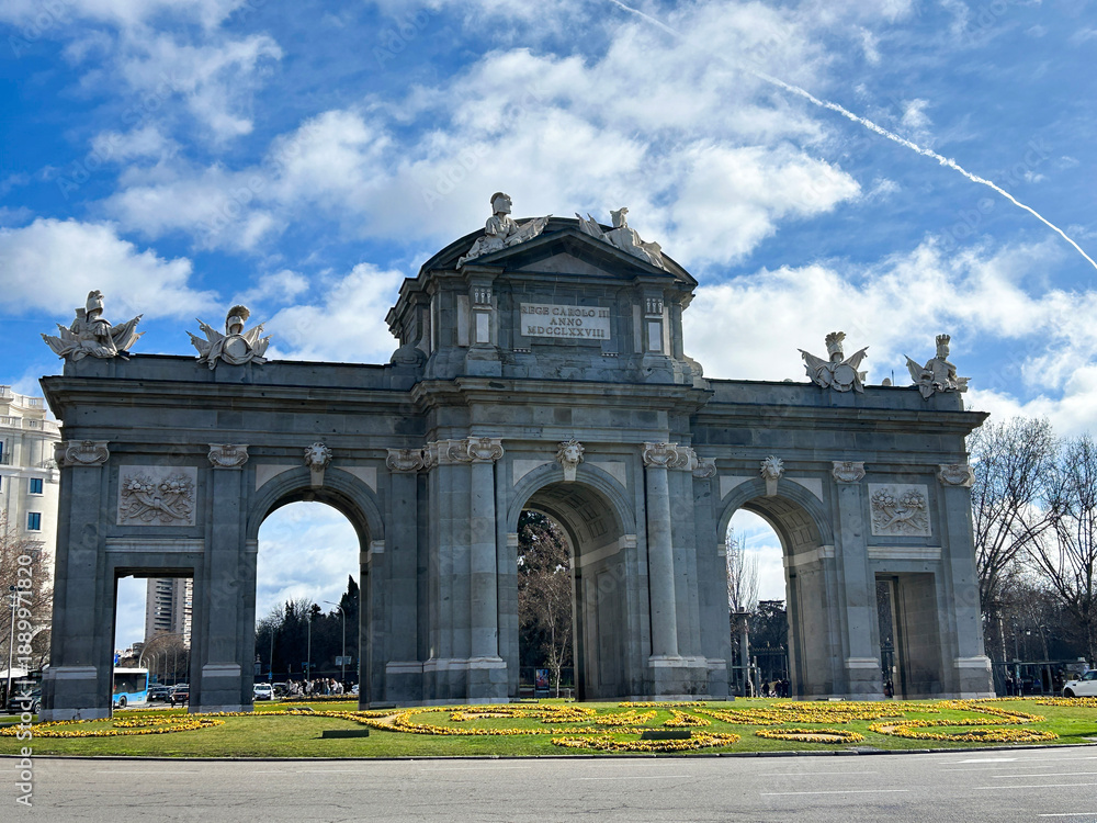 Obraz premium View of Alcala Gate on a day. Close-up. Madrid. Spain.