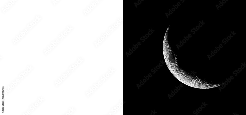 Obraz premium Thin crescent moon cutout on transparent background with luma mask for astronomy graphics and night sky compositing realistic lunar surface view