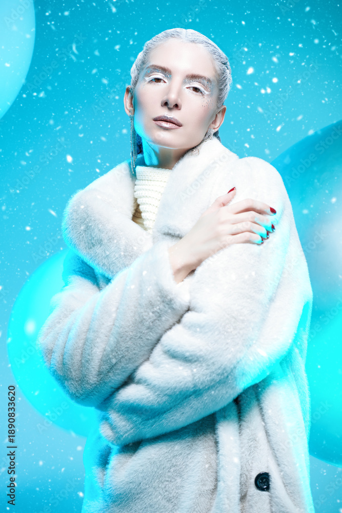 Fototapeta premium Fur Crystal Portrait