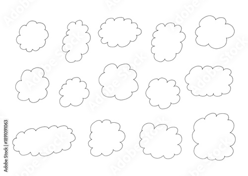 モクモクした雲の手描きイラスト1