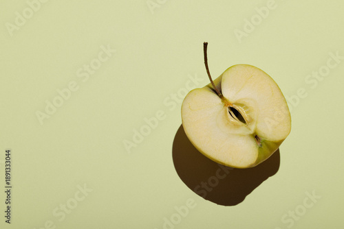 Apple still life 