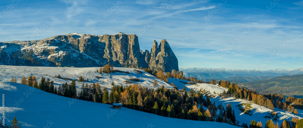 Fototapeta premium Panorama of the Dolomites mountains during autumn sunrise