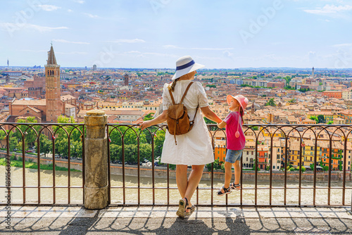 Tableau sur toile beautiful view on Verona city in Italy on the sunset