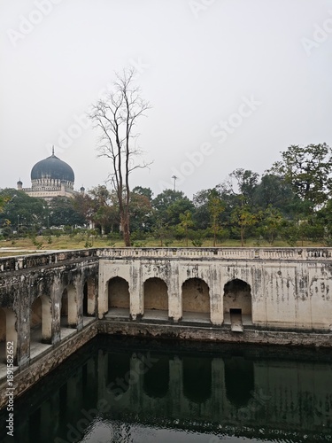 Qutub Shahi tombs are Islamic tombs and mosques  Qutub Shahi dynasty located in the Ibrahim Bagh in Hyderabad,  Telangana, India.