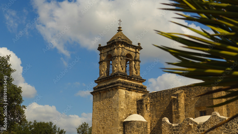 Fototapeta premium The historic Mission San Jose in San Antonio, Texas USA