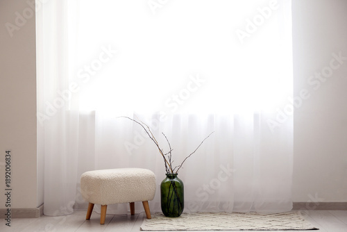 Comfortable pouf, branches ...