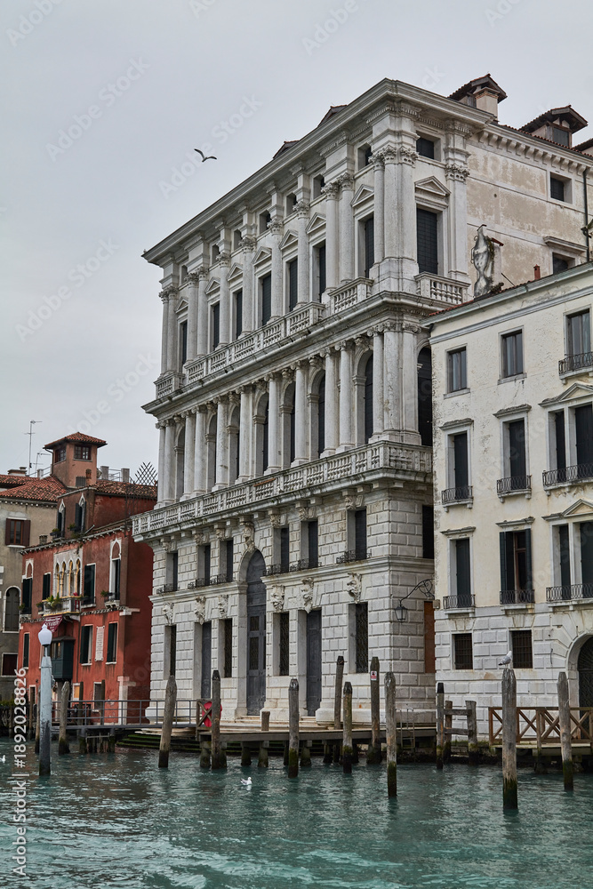 Fototapeta premium Majestic white marble facade of Ca' Pesaro on the Grand Canal in Venice