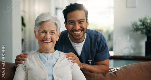 Schilderij op canvas Happy man, portrait or elderly patient with nurse for healthcare or assisted living together in home
