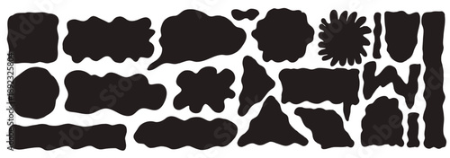 Hand-drawn organic quote frames with wavy edges. Abstract rectangle, oval shapes for text, banners, and labels. Vector design elements with irregular borders and fluid forms. Promo speech bubbles.