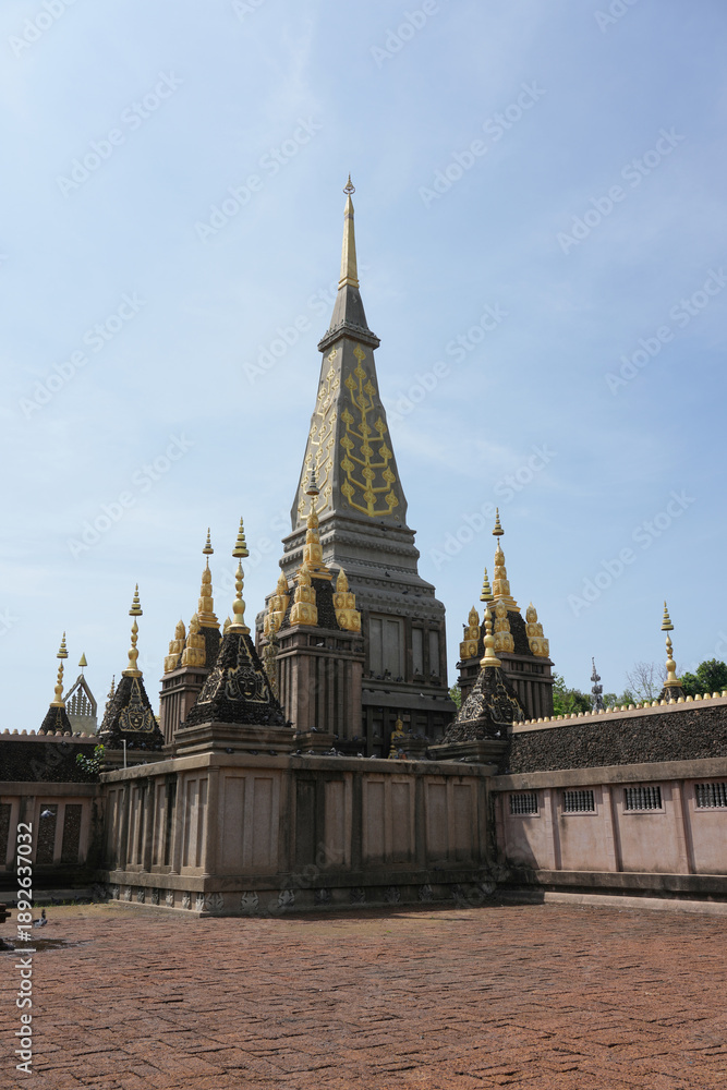 Fototapeta premium Art of ancient temples in rural Thailand.