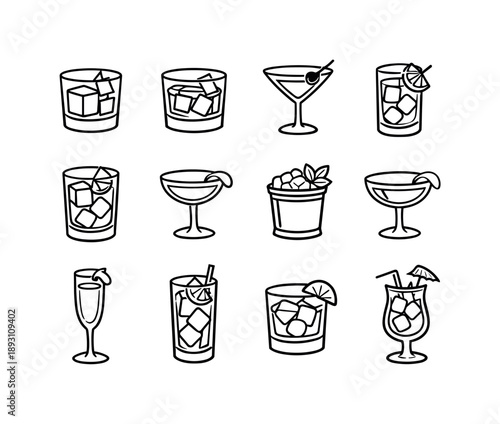 Classic Cocktail Icons. Classic cocktails. Line icon set of Classic cocktails: old fashioned, negroni, manhattan, gin and tonic, whisky highball, sidecar, mint