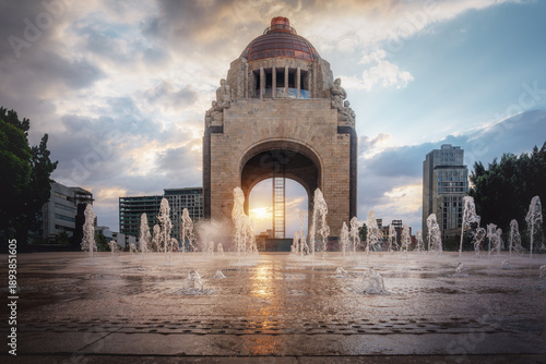 Monument to the Revolution (Monumento a la Revolucion) - Mexico City, Mexico