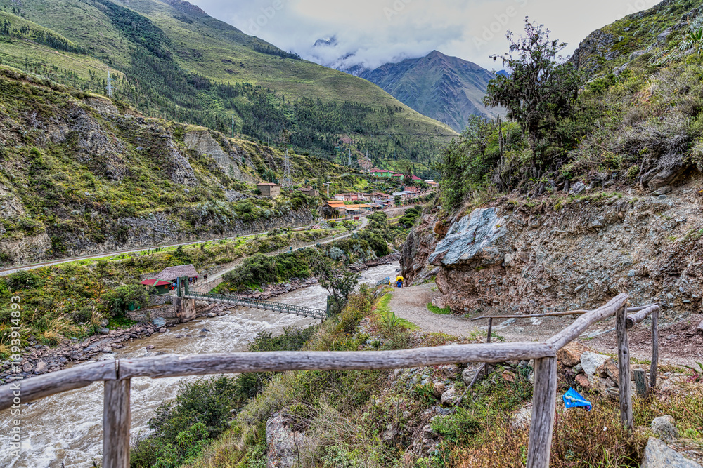 Fototapeta premium THe Inca Trail to Machu Picchu