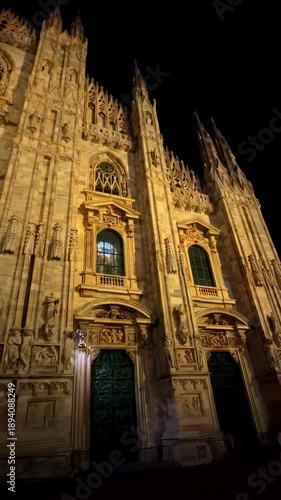 Wallpaper Mural duomo di milano milan italy Torontodigital.ca