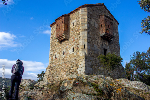 Wallpaper Mural Redoute du moyen âge au fort de Bellegarde et ses deux bretèches Torontodigital.ca
