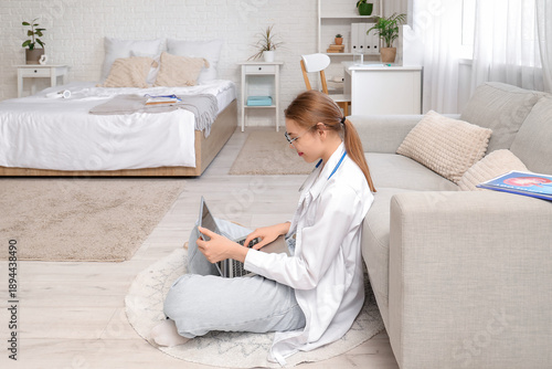 Female medical student in e...